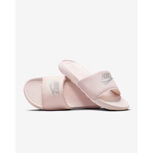 Nike Victori One US 10 Women's Slides